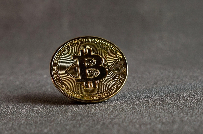 o易交易所以太坊合约未平仓量突破30亿美元 系统升级延迟降低80%