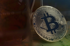 0易App iOS版正式上线苹果应用商店 支持Face ID与一键安装